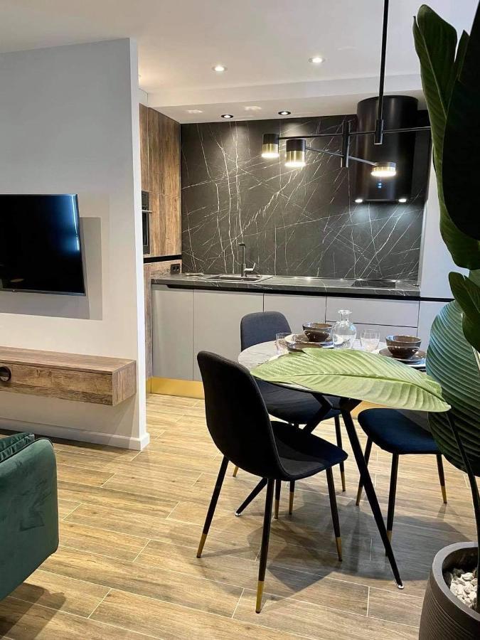 Siauliai 'Four Sisters' Apartment Екстериор снимка